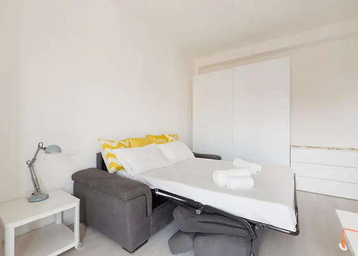Iulm Cosy *